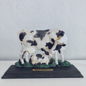 Vintage mom & baby cow & calf figurines removable stand farmhouse rustic decor